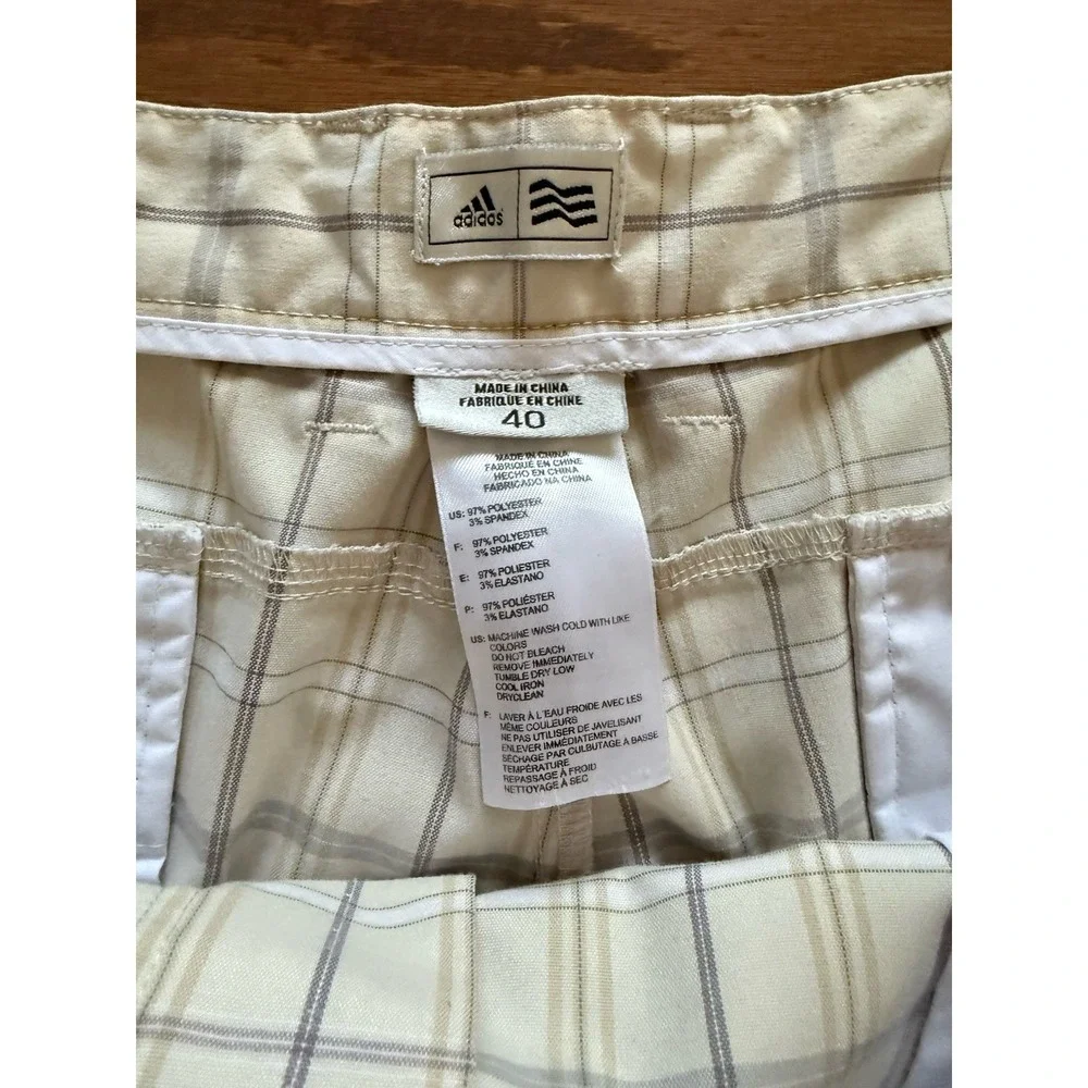 Adidas Plaid Shorts Mens 40  Tan Grey Golf Pockets Athletic Performance Stretch